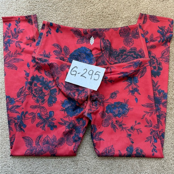 Free People Movement Leggings Women Ringside Red Cutout Athleisure Size S - Picture 10 of 10